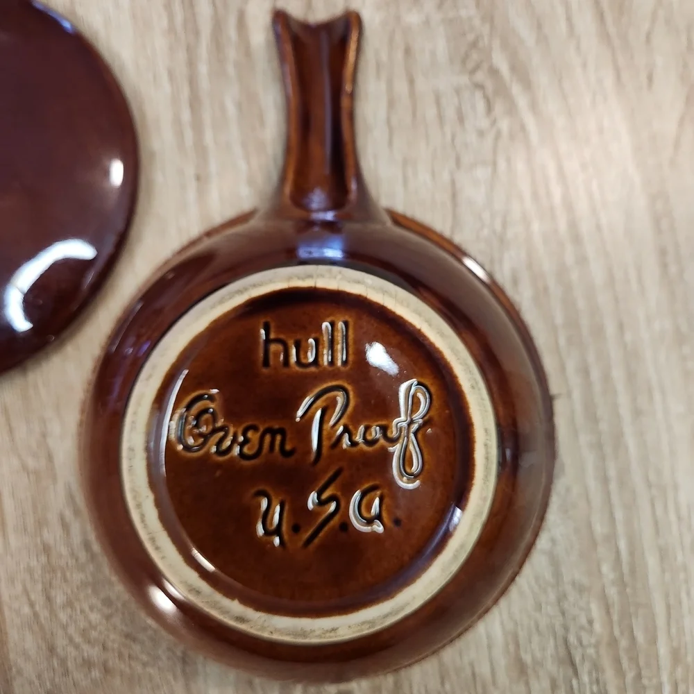 Brown Ceramic Cooking Pot with Lid